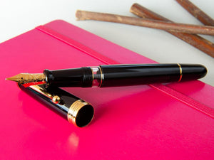 Aurora 88 Big Fountain Pen, Black Resin, Gold plated, 800