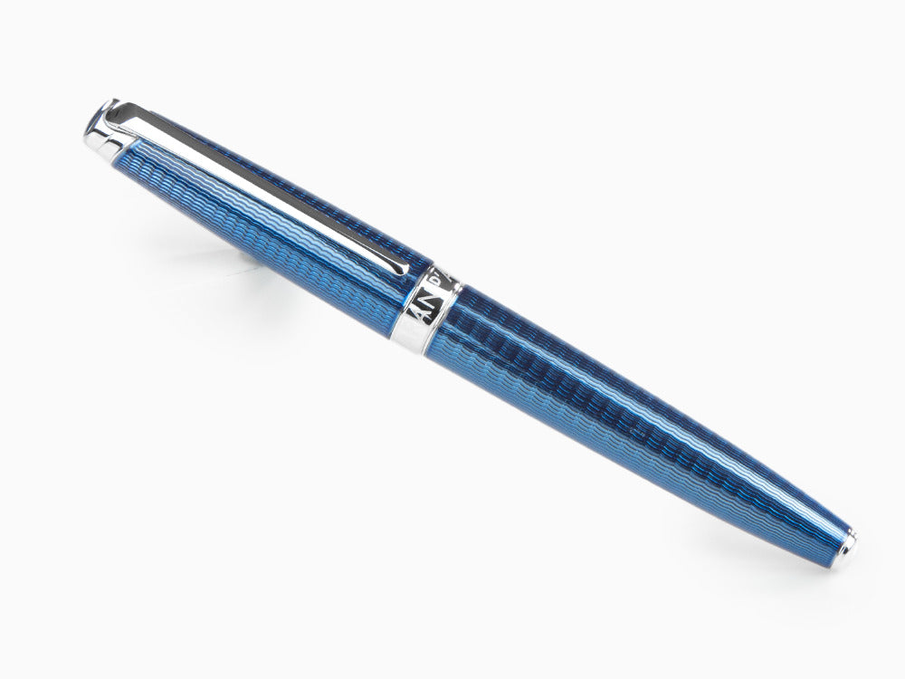 Caran d'Ache - Penna Stilografica LÉMAN GRAND BLUE® - Edizione Limitata