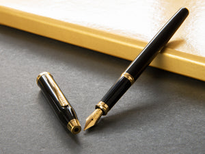 Cross Century II Fountain Pen, Lacquer, Black, 23K Gold plated, Polished