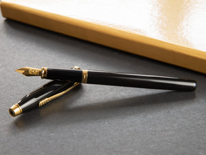 Cross Century II Fountain Pen, Lacquer, Black, 23K Gold plated, Polished