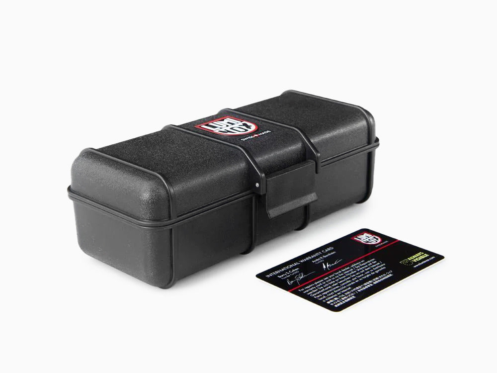 Luminox luggage deals
