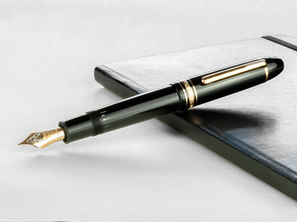 Montblanc Meisterstück Fountain Pen 149, Resin, Rose gold trim, 112666