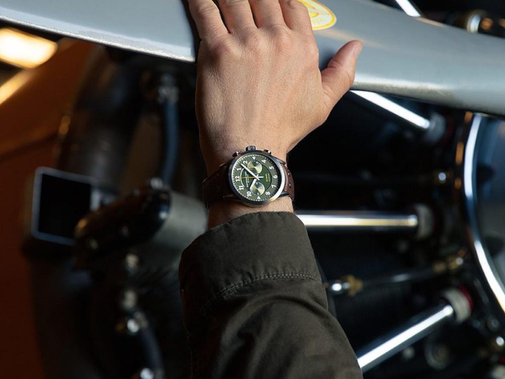 Men's Chronograph Leather Watch - Freelancer